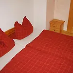 Jagerhuttn Apartment *